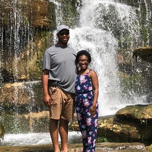 Meet your Posher, Derrick